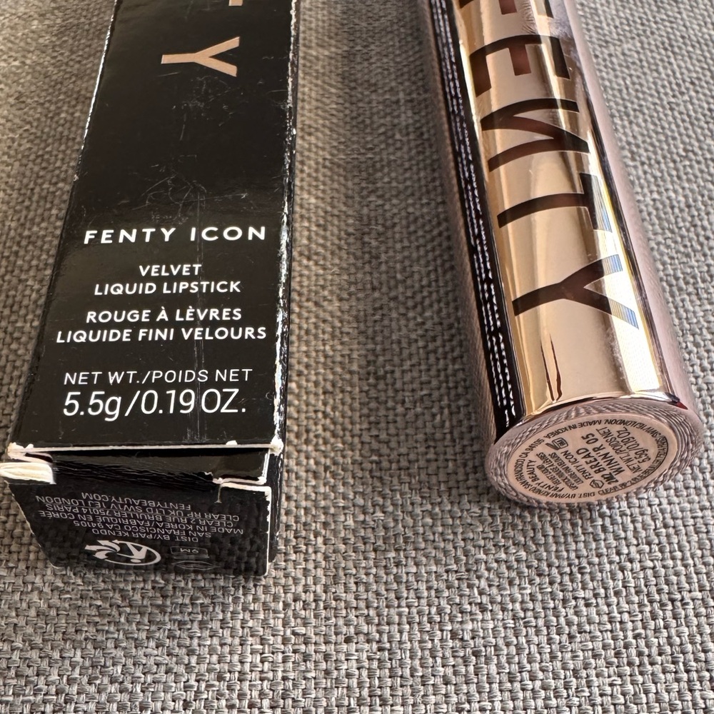 Fenty Icon Velvety Liquid Lipstick in Breadwinner - Picture 2 of 4